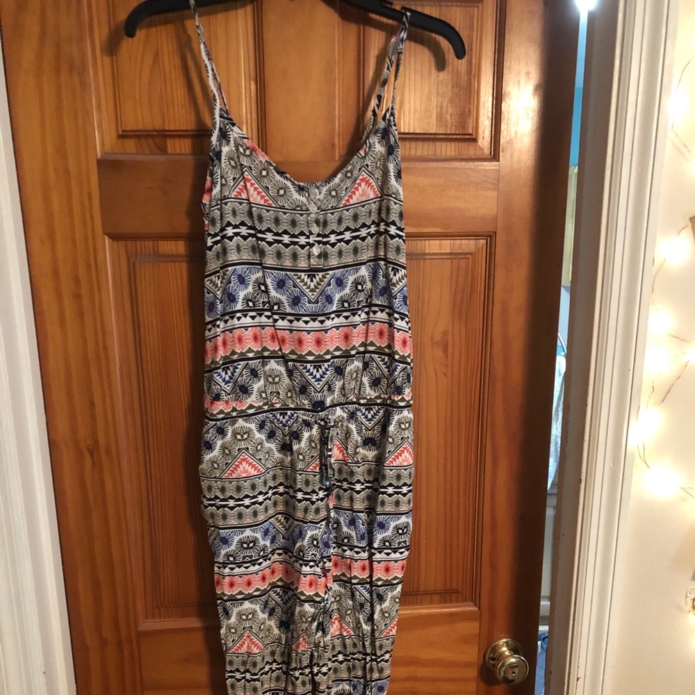 Old Navy jumper.